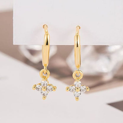 Floral Rhinestone Alloy Dangle Earring - 1 Pair - Gold