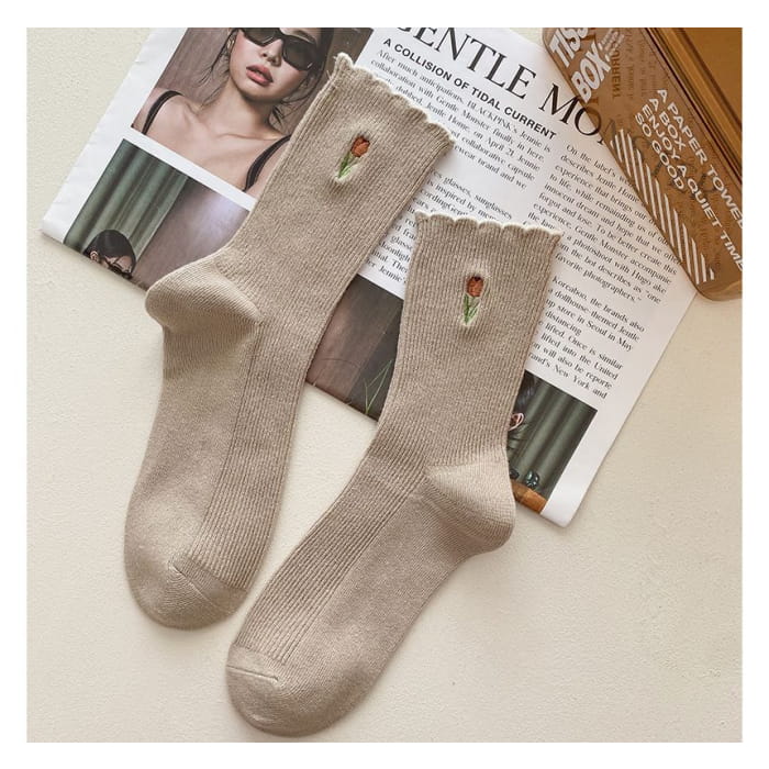 Flower Embroidered Socks / Set