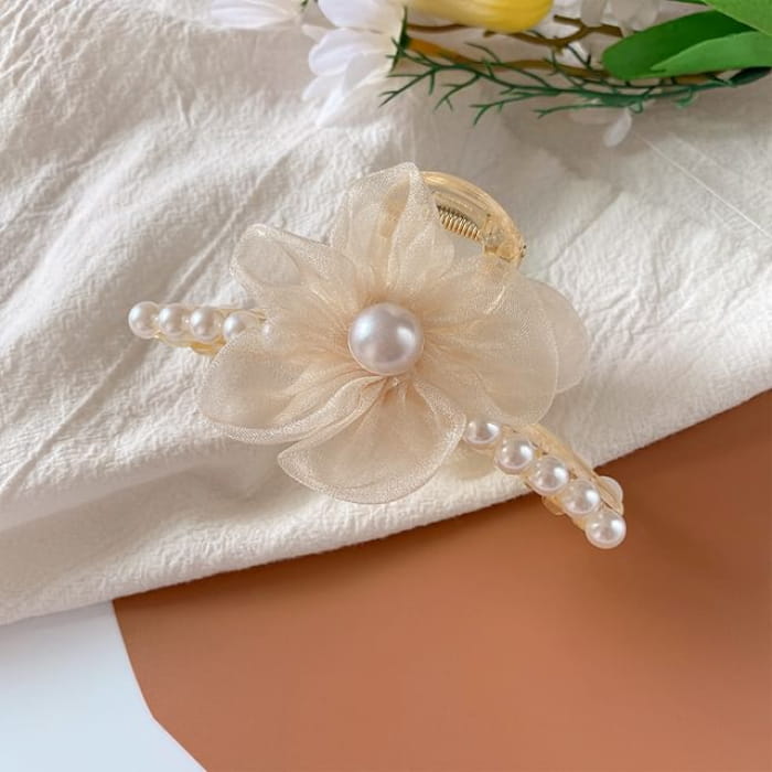 Flower Faux Pearl Hair Claw - Off-White / One Size