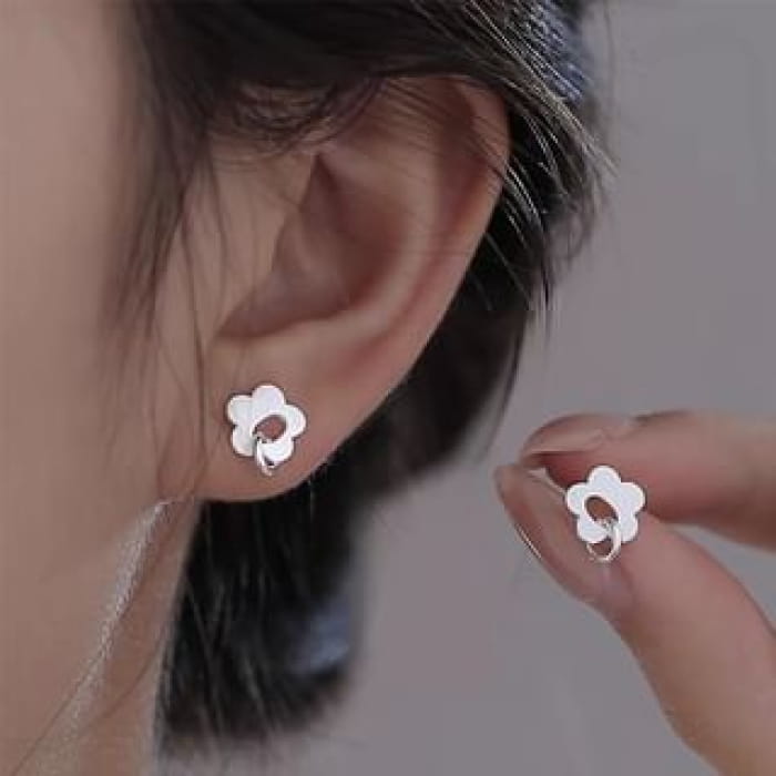 Flower S925 Sterling Silver Stud Earring