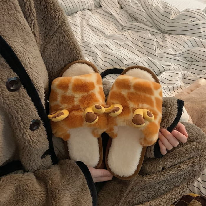 Giraffe Home Slippers