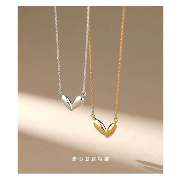 Glossy Heart Necklace