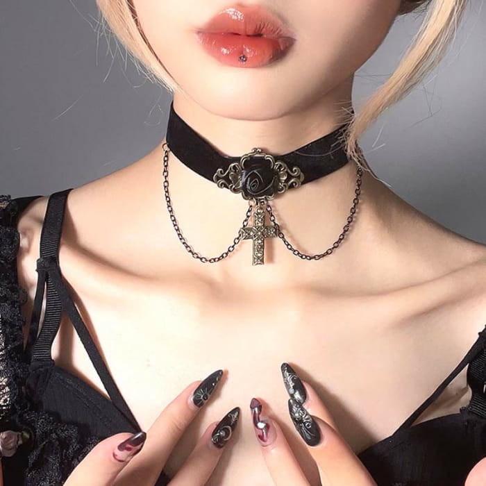 Gothic Punk Retro Lace Crystal Lolita Chocker