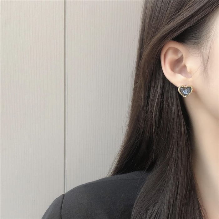 Heart Alloy Stud Earring