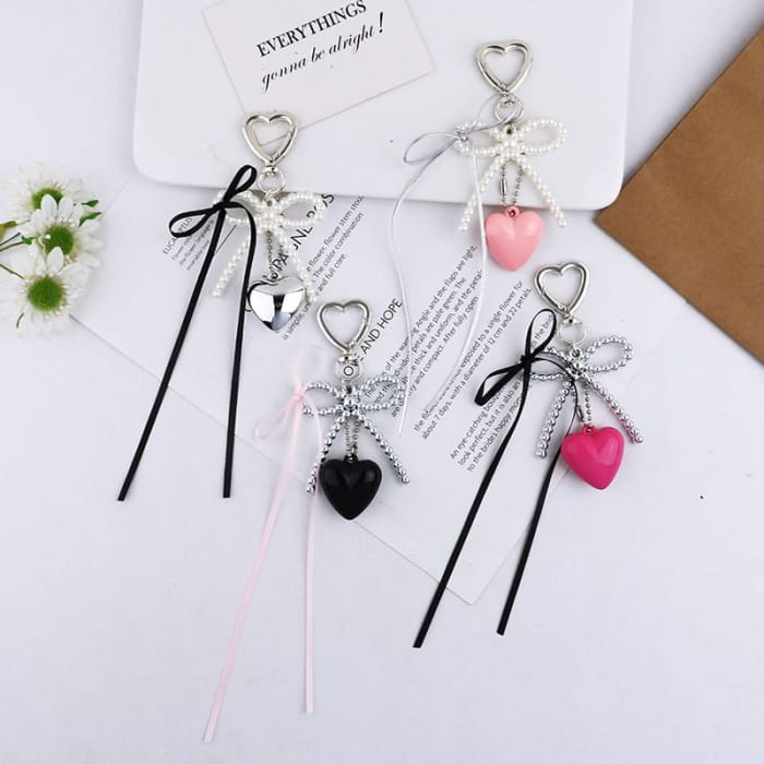 Heart Bow Faux Pearl Resin Bag Charm Keyring