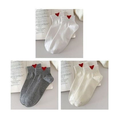 Heart Patterned Short Socks Set - Of 3 Pairs - White & Gray