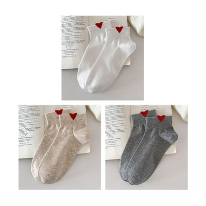 Heart Patterned Short Socks Set - Of 3 Pairs - White &