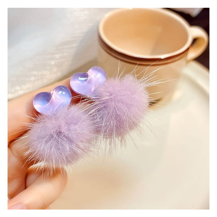 Heart Pom Drop earring