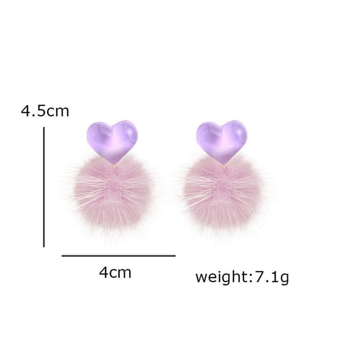 Heart Pom Drop earring