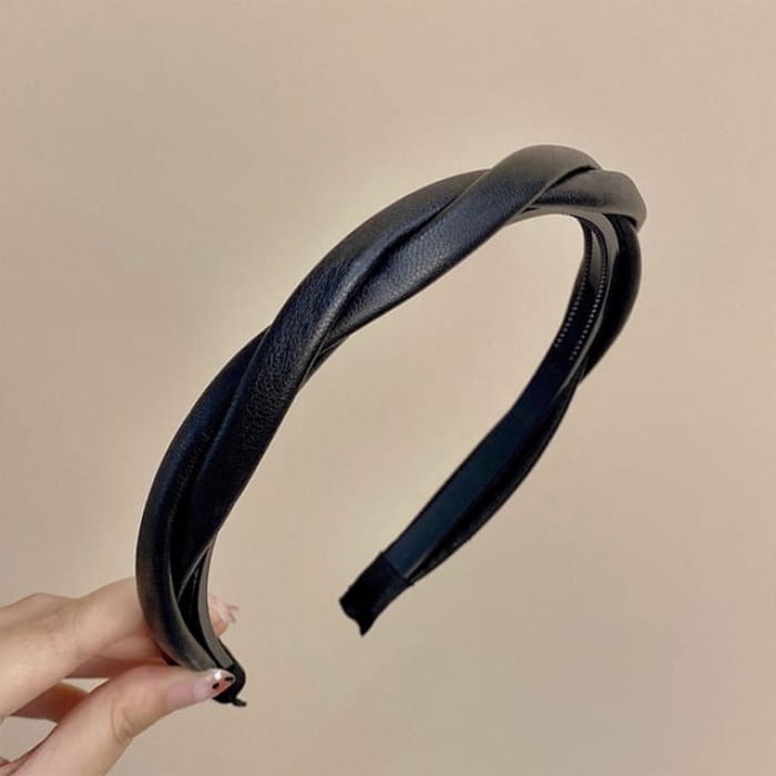 Helical Faux Leather Headband - Black / One Size