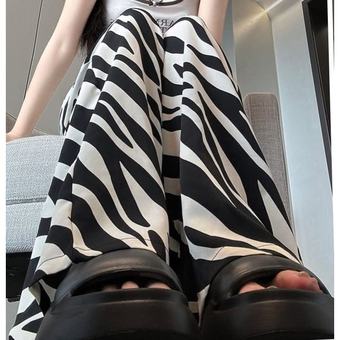 High Rise Animal Print Drawstring Wide Leg Sweatpants