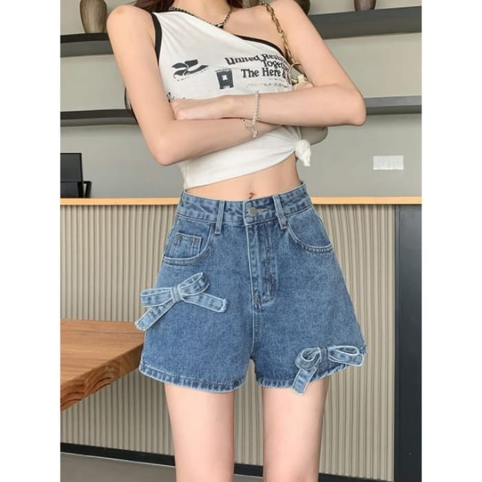 High Waist Bow Denim Shorts - Light Blue / S