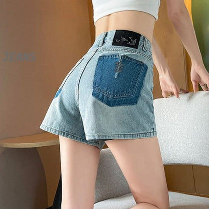 High Waist Embroidered Applique Denim Hot Pants - Light