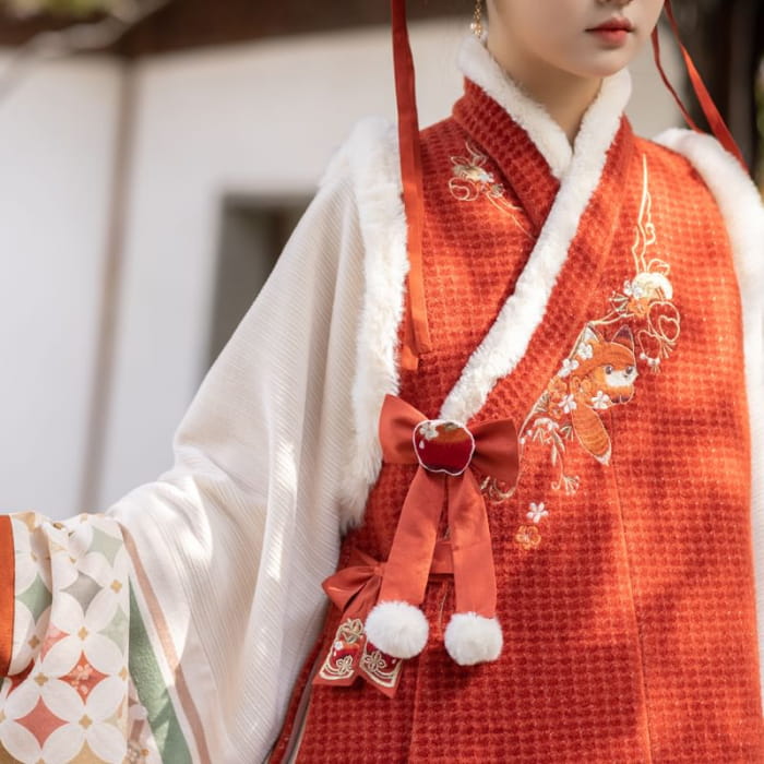 High Waist Floral Print Pleated Hanfu Skirt / Fox