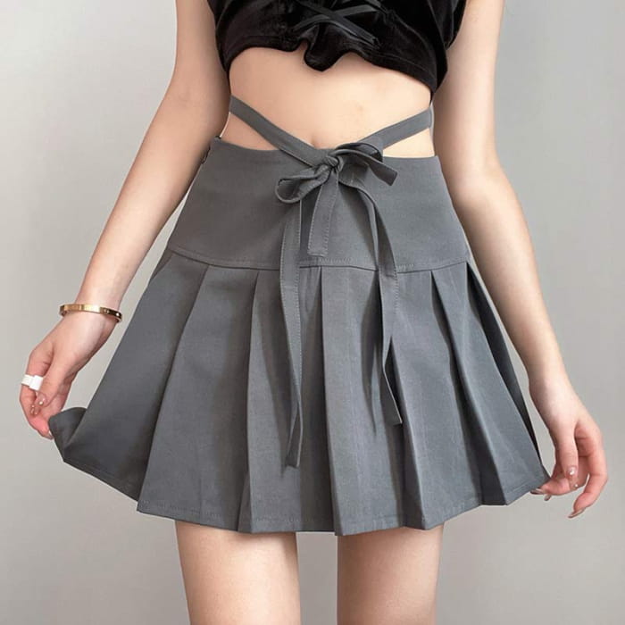 High Waist Lace Up Bow Pleated Skirt - Gray / S