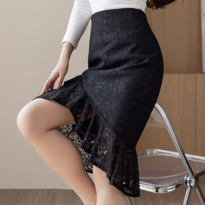 Irregular Lace Stitching Fishtail Skirt