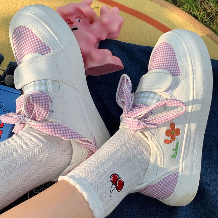 Kawaii Flower Gingham Sneakers