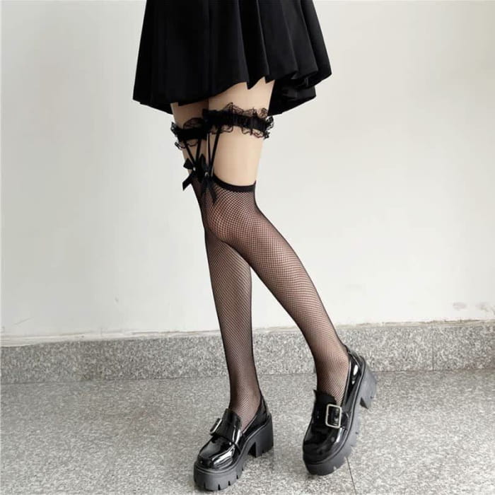 Lace Bowknot Garters Fishnet Stockings Set