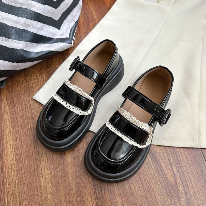 Lace Trim Platform Loafers