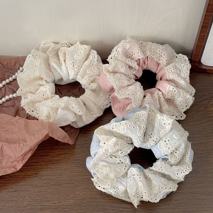 Lace Trim Scrunchie