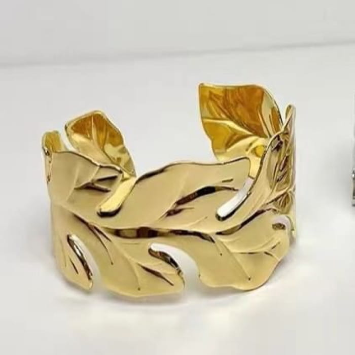 Leaf Open Bangle