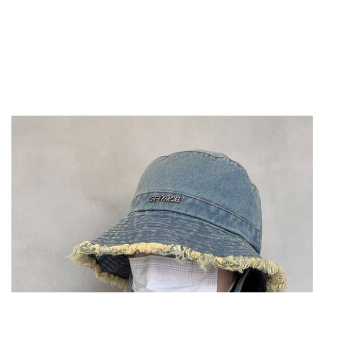 Lettering Fringed Denim Bucket Hat