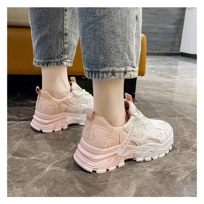 Lettering Label Applique Ombre Platform Sneakers