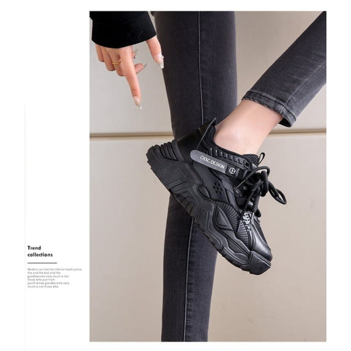 Lettering Lable Platform Sneakers