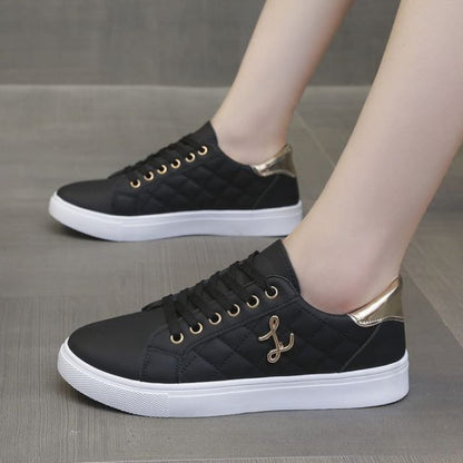 Lettering Lace Up Sneakers - Black / 35