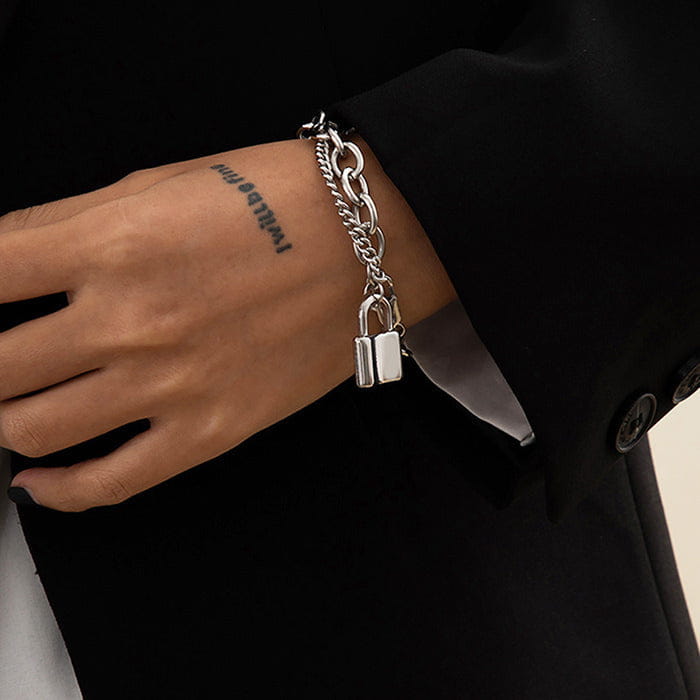 Lock Pendant Bracelet - Adjustable / Silver - bracelet