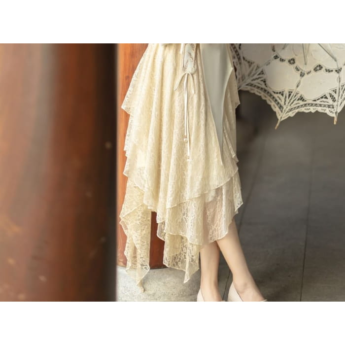 Lolita Long-Sleeve Embroidered Hanfu Blouse / Mid Rise Lace