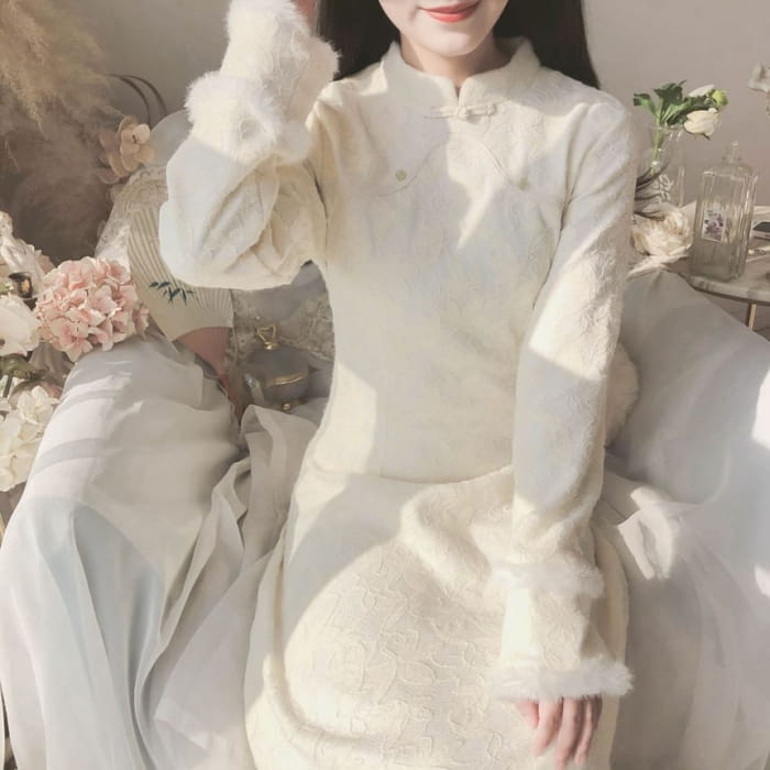 Long-Sleeve Band Collar Plain Lace Midi Qipao