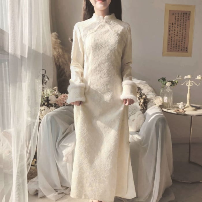 Long-Sleeve Band Collar Plain Lace Midi Qipao