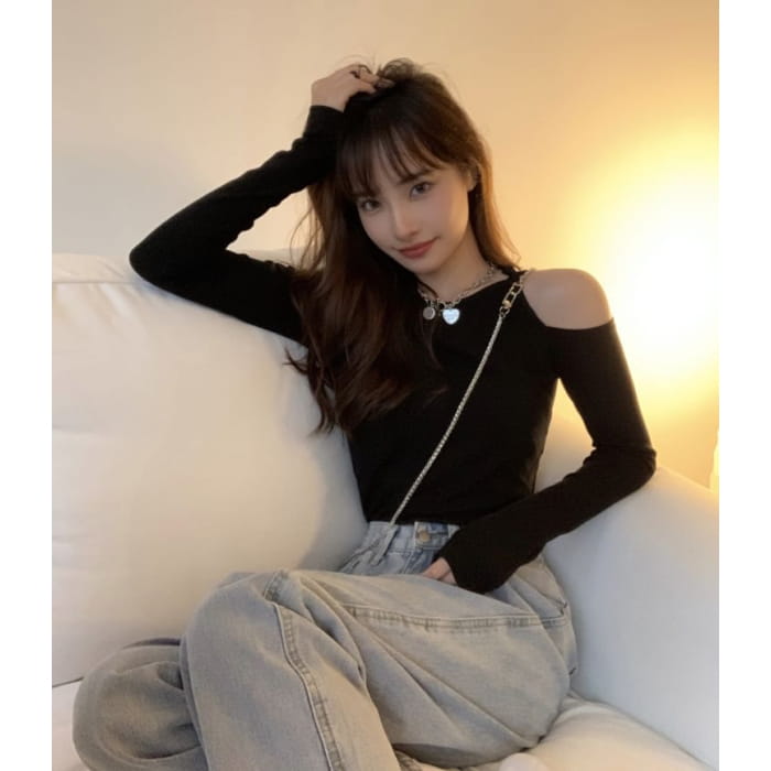 Long-Sleeve Cold Shoulder Plain Crop Top - Clothing