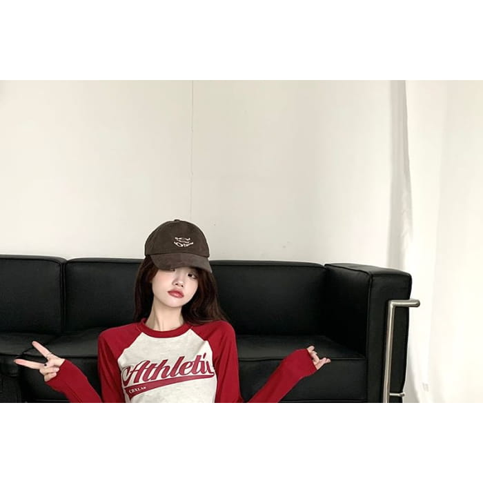 Long-Sleeve Crew Neck Lettering Raglan Crop Slim Fit