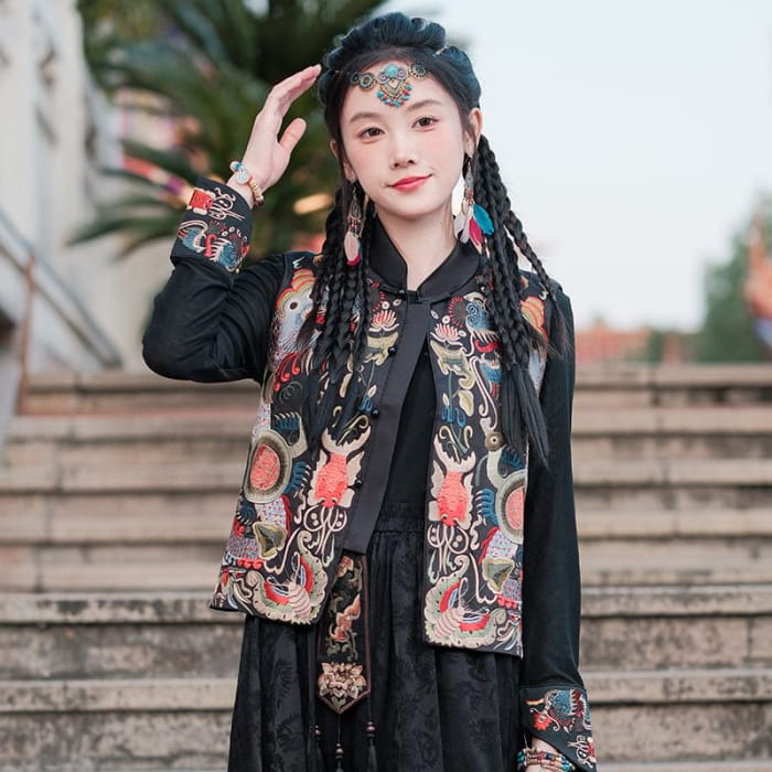 Long-Sleeve Crew Neck Plain T-Shirt / Mid Rise Hanfu Floral