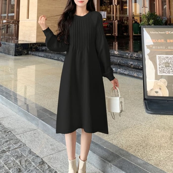 Long-Sleeve Crewneck Plain Knit A-Line Dress - Black / M