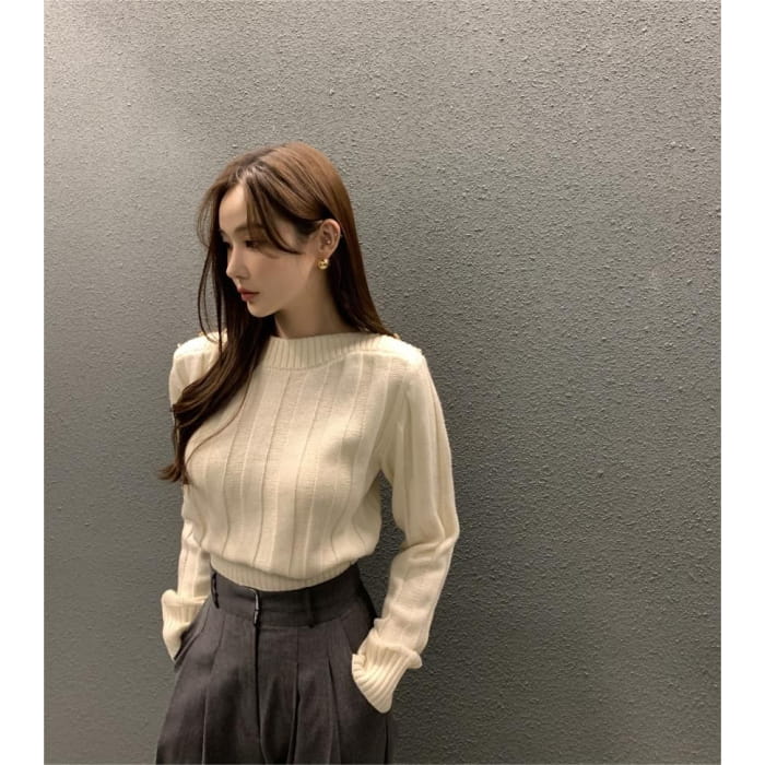 Long-Sleeve Crewneck Plain Knit Top