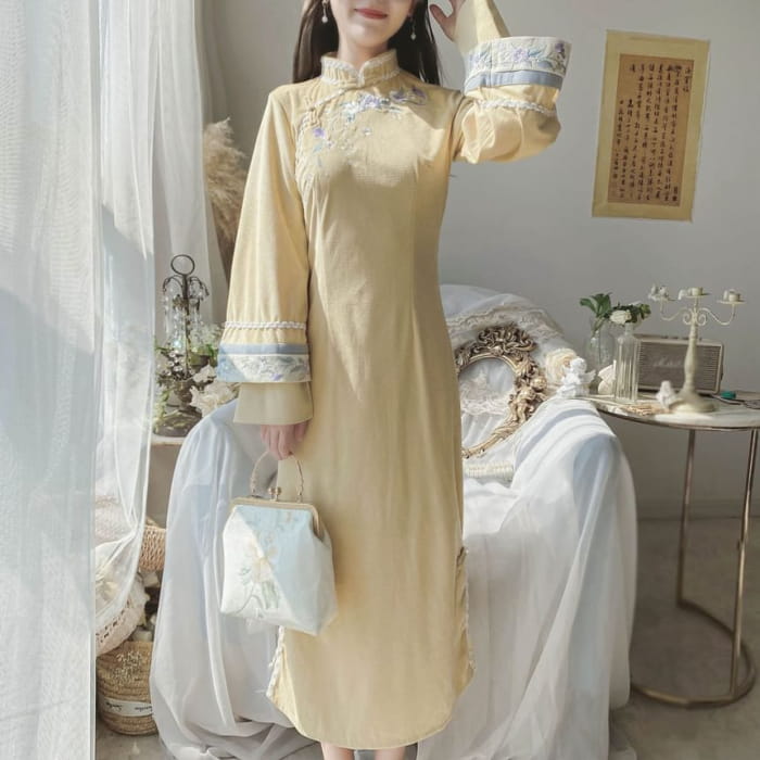 Long-Sleeve Floral Embroidered Panel Midi A-Line Qipao