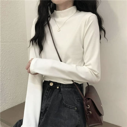 Long-Sleeve Mock Neck Plain T-Shirt - Clothing