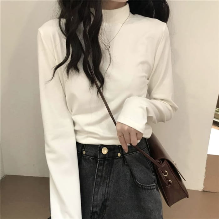 Long-Sleeve Mock Neck Plain T-Shirt - Clothing