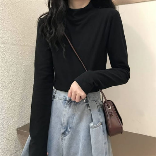 Long-Sleeve Mock Neck Plain T-Shirt - Clothing