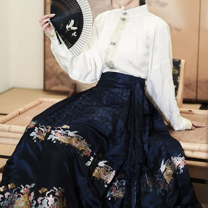 Long-Sleeve Plain Hanfu Top / High Waist Floral Maxi Ma