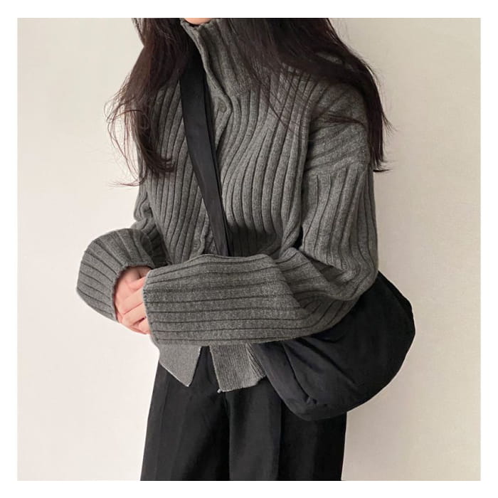 Long-Sleeve Turtleneck Buttoned Rib-Knit Cardigan