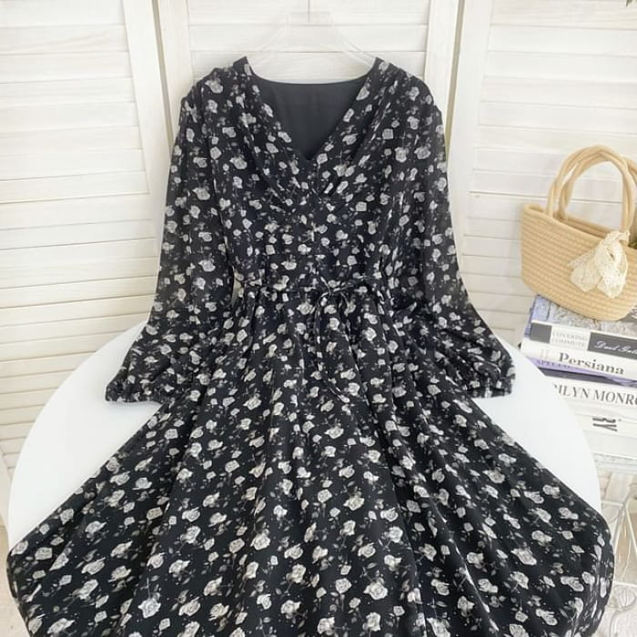 Long-Sleeve V-Neck Floral Midi A-Line Dress - Gray - Black