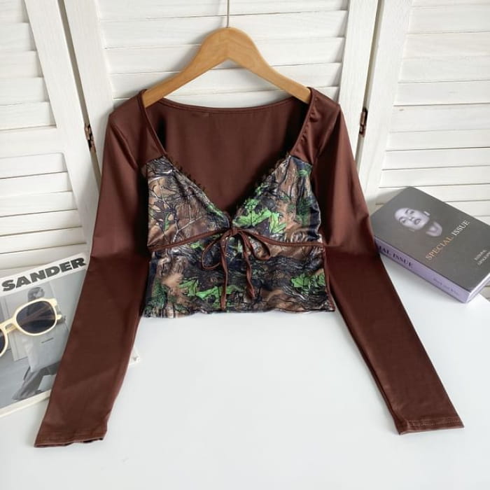 Long-Sleeve V-Neck Patterned Print Tie Front Panel Top