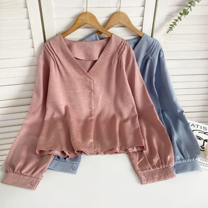 Long-Sleeve V-Neck Plain Pintuck Blouse