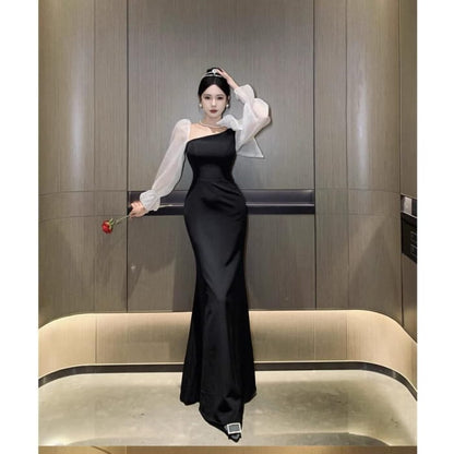 Long-Sleeve V-Neck Two Tone Mermaid Evening Gown