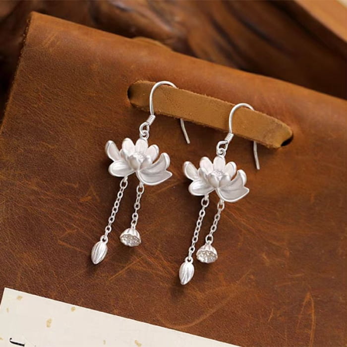 Lotus Alloy Dangle Earring