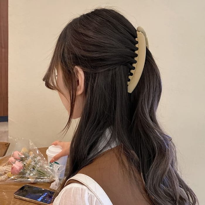 Matte Hair Clamp